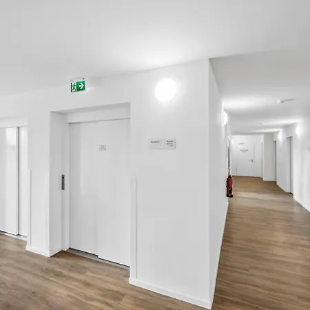 Limehome Bahlenstr Apartament