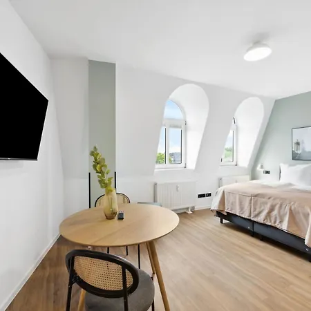 Limehome Bahlenstr Apartmán *