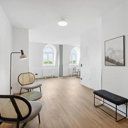 아파트 Limehome Bahlenstr *