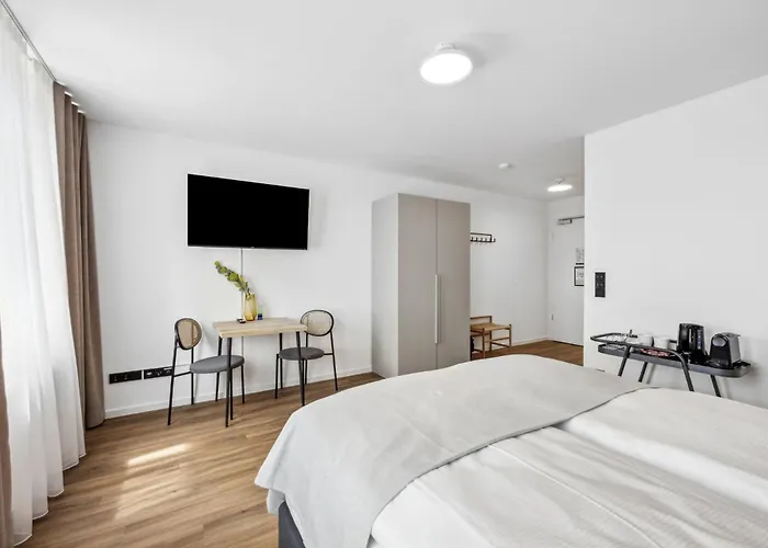 Limehome Bahlenstr Appartement *